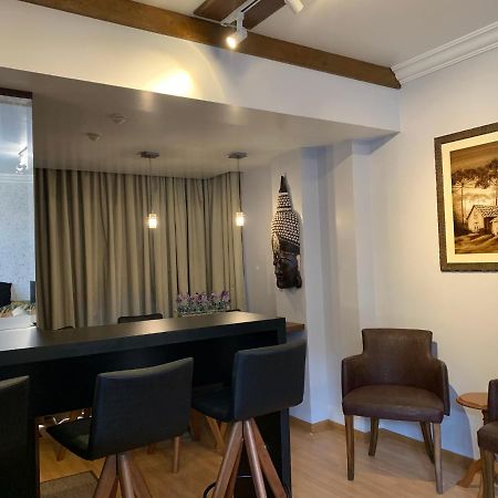 Apartamento Junto A Rua Coberta, Recem Decorado Грамаду Екстериор снимка